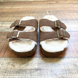 No Brand Faux Fur Lined Sandals- Size 8 (LIKE NEW)