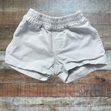 The Beaufort Bonnet Company Cream Shorts- Size 18/24M