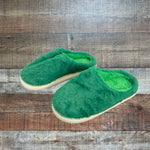 No Brand Green Fuzzy Slippers NWOT- Size 42-43