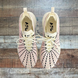 APL White/Black/Pink TechLoom Zipline - Size 8 (See Notes)