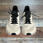 Altra Running White/Black Sneakers - Size 7.5 (See Notes)