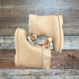 Igor Beige Rain Boots - Size 26/9.5 Kids (LIKE NEW)