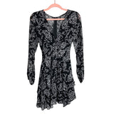 No Brand (Jane Fashion) Black and White Floral Sheer Top and Sleeve Dress- Size S