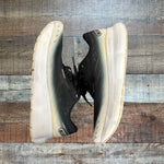 Brooks Black Glycerin 20 Sneakers - Size 8