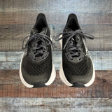 Hoka Black Mach 6 Sneakers - Size 7.5B