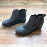 Sorel Black Ankle Side Zipper Boots- Size 7.5