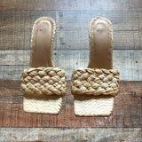 Heart in D Heeled Sandals- Size 7