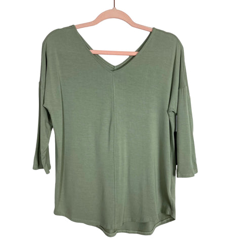 Tahari Sage Front and Back V-Neck Long Sleeve Top NWT- Size M