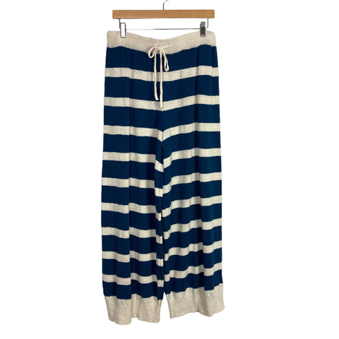 Free People Beach Navy and Cream Sweater Set- Size XL