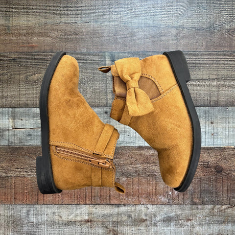 Baby Gap Cognac Boots - Size 9 Kids