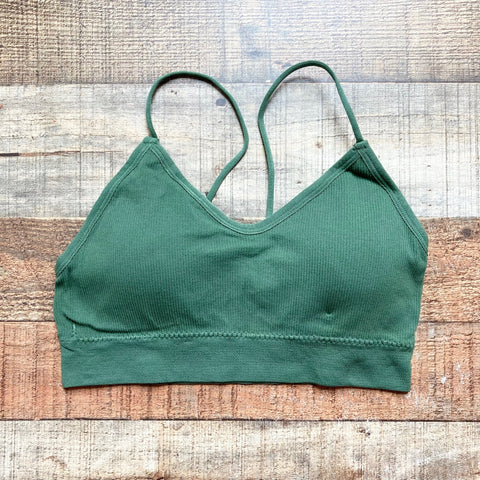 No Brand Olive Ribbed Padded Sports Bra- Size ~S (fits like small)