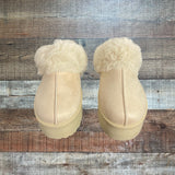 Glaze Cream Fur Lined Platform Slip Ons- Size 8