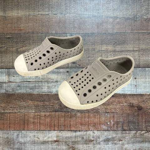 Native Grey Jefferson Child Slip On Shoes - Size C5 (Toddler Size)
