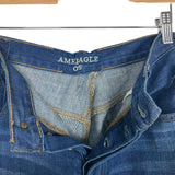American Eagle Vintage High Rise Distressed Raw Hem Jeans- Size 12R (see notes, Inseam 26")