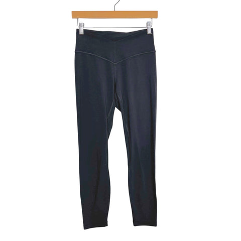 Lululemon Black V Front Leggings - Size 6 (Inseam 24")