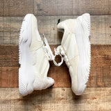 Oasis Society White Mesh with Fur Detail and Glitter Tab Sneakers- Size 8 (Like New Condition)