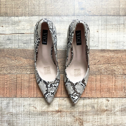 Vici Jasmin Snakeskin Pumps- Size 8.5 (Great Condition, sold out online)