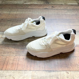 Oasis Society White Mesh with Fur Detail and Glitter Tab Sneakers- Size 8 (Like New Condition)