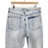 Twelve by Ontwelfth Light Wash Distressed Jeans- Size 31 (Inseam 25.5”)