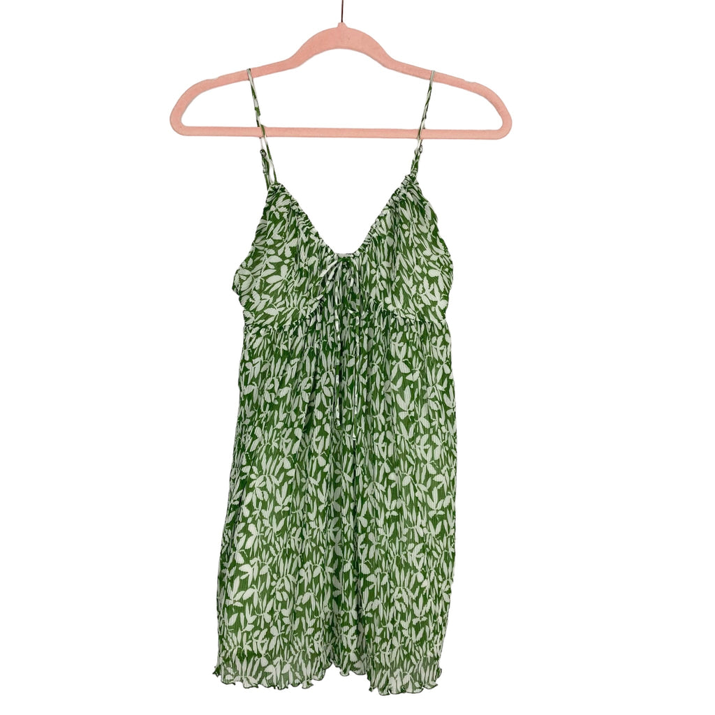 Abercrombie & Fitch Green and White Floral Printed Pleated Dress NWT- The Saved Collection Abercrombie & Fitch Green and White Floral Printed Pleated Dress NWT- The Saved Collection