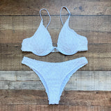 No Brand White Textured Padded Underwire Bikini Top- Size L (we have matching skirt and bottoms)