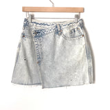 Abercrombie & Fitch Light Wash Wrap Denim Skirt NWT- Size 26/2