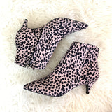 Qupid Cheetah Ankle Booties NWOT- Size 8