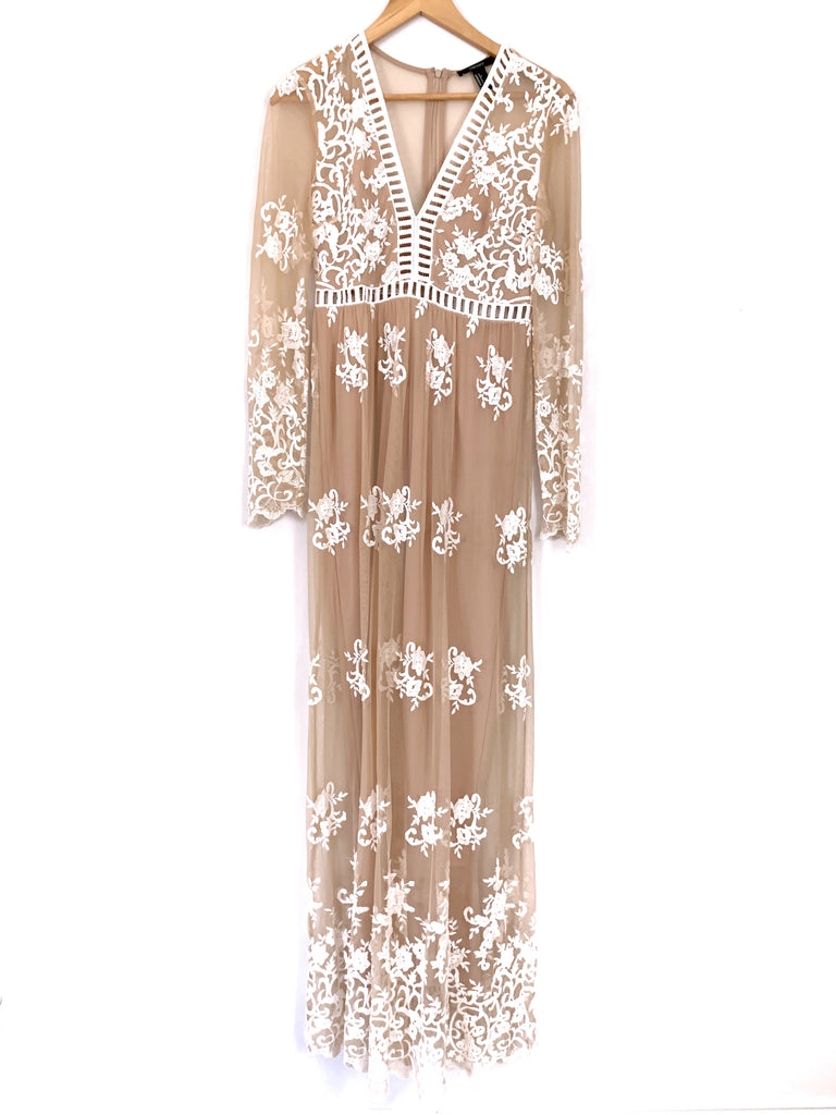 Forever 21 Nude Maxi Dress with White Embroidered Lace- Size S The Saved Collection Forever 21 Nude Maxi Dress with White Embroidered Lace- Size S The Saved Collection