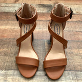 Scoop Cognac Sandal- Size 9 (Great Condition)