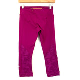 Lululemon Magenta Camo Detail Crop Legging with Ruching- Size 4 (Inseam 18.5")