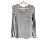 Lilly Pulitzer Luxletic Grey Front Pocket Long Sleeve- Size XS