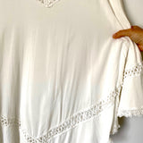 Monoreno White Crochet Poncho Style Top- Size L (see notes)