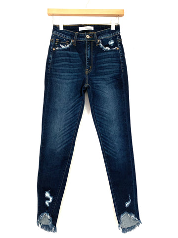 KanCan Dark Wash Distressed Frayed Skinny Jeans- Size 1/24 (Inseam 26”)