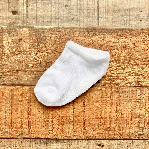 Cat & Jack White Ankle Socks- Size 12-24M