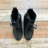 Blondo Waterproof Black Side Zipper Lace Up Combat Boots- Size 7.5 (Jill wore these in 'Mystery 101")