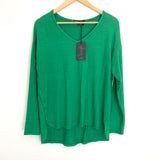 Gibson Green Cozy V-Neck Top NWT- Size XS