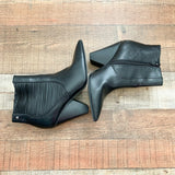 Simply Vera Vera Wang Black Faux Leather Side Cut Out Booties- Size 9 (see notes)