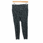 Livi Grey Animal Print Side Pocket High Waisted Crop Leggings- Size 14/16 (Inseam 22")