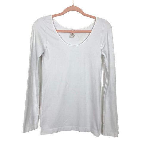 Nikibiki White Scoop Neck Long Sleeve Tee- Size ~S/M (see notes)