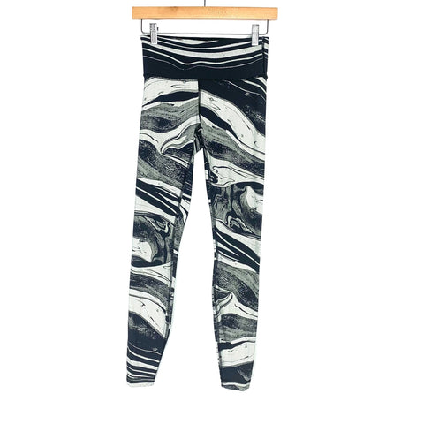 Lululemon Black/Grey/Cream Marble Leggings With Zipper On Back Waistband- Size 4 (Inseam 25")