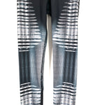 HPE Activewear Black and White Speed Pattern- Size XS (Inseam 27”)