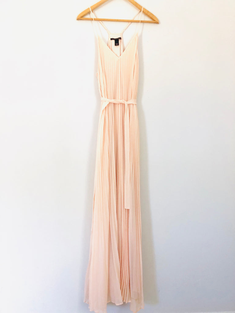 Victoria Secret Blush Pink Pleated Maxi Dress- Size L The Saved Collection Victoria Secret Blush Pink Pleated Maxi Dress- Size L The Saved Collection