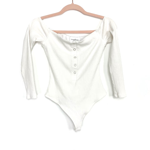 Privacy Please White Ribbed Faux Snap Off the Shoulder Thong Bodysuit- Size S