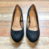 Lane Bryant Black Suede Round Toe Block Heel Pumps- Size 9 (LIKE NEW, sold out online)