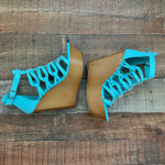 FRH Strappy Platform Wedges- Size 8.5 (LIKE NEW)