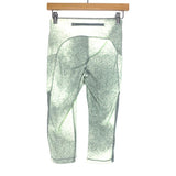Lululemon Green/Grey Speckle Capri Leggings With Side Pockets Mesh Detail & Zipper On Back Waistband- Size 4 (Inseam 16")