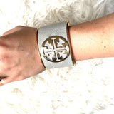 No Brand Tory Burch Style Grey Leather Logo Cuff Bracelet