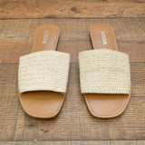 Soda Flat Straw Sandals- Size 7