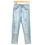 Wild Fable Light Wash Distressed High Rise Mom Jeans- Size 2 (Inseam 25")