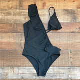 No Brand Black Ruffle One Side Cut Out Padded One Piece- Size M